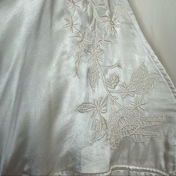 LULUS THESE WORDS LIGHT BEIGE SATIN KIMONO SLEEVE DRAWSTRING EMBROIDERED DRESS - Picture 11 of 16